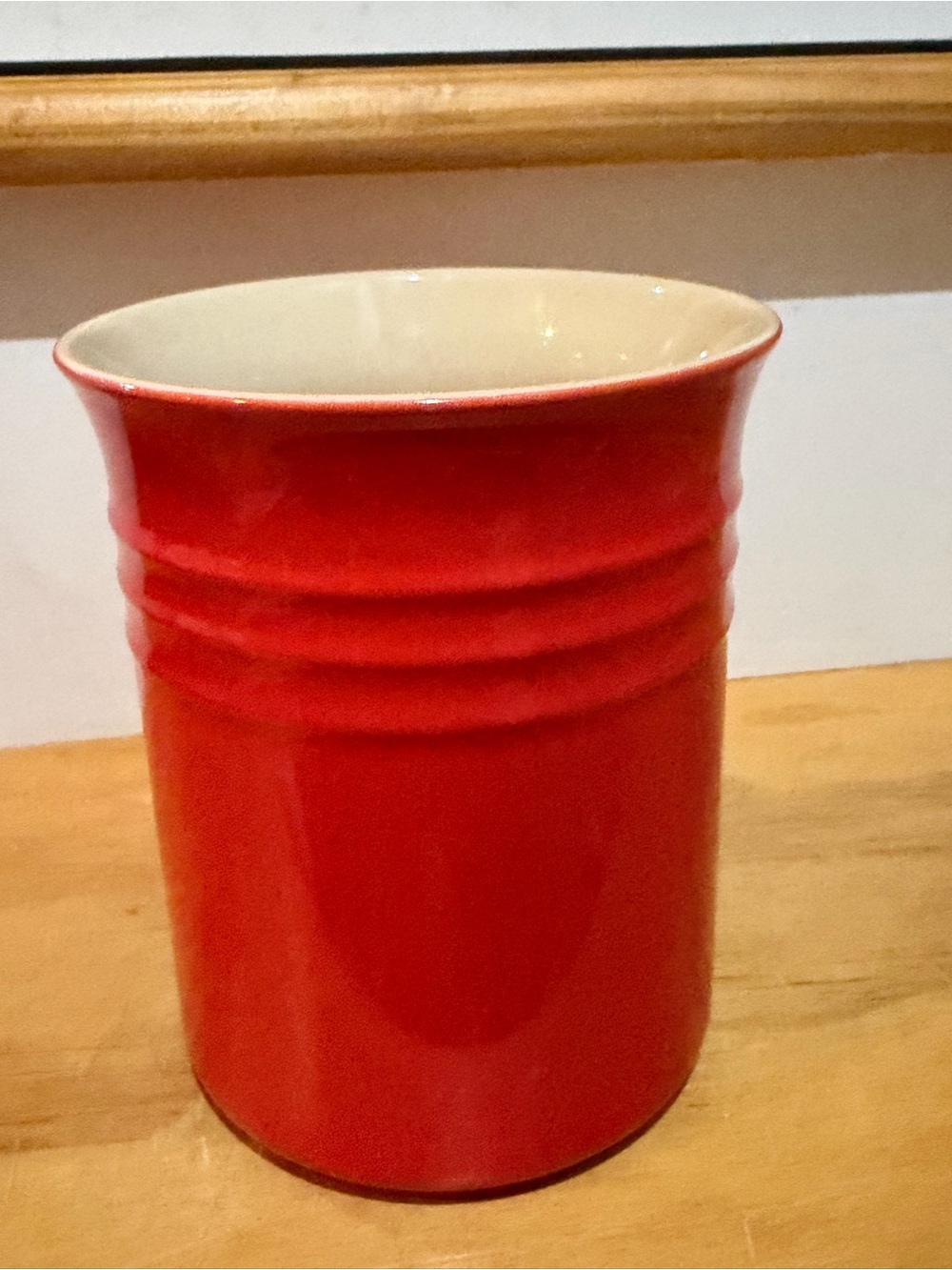 Le Creuset Utensil Crock Utensil Holder 1L red Stoneware Kitchen Jar nwt